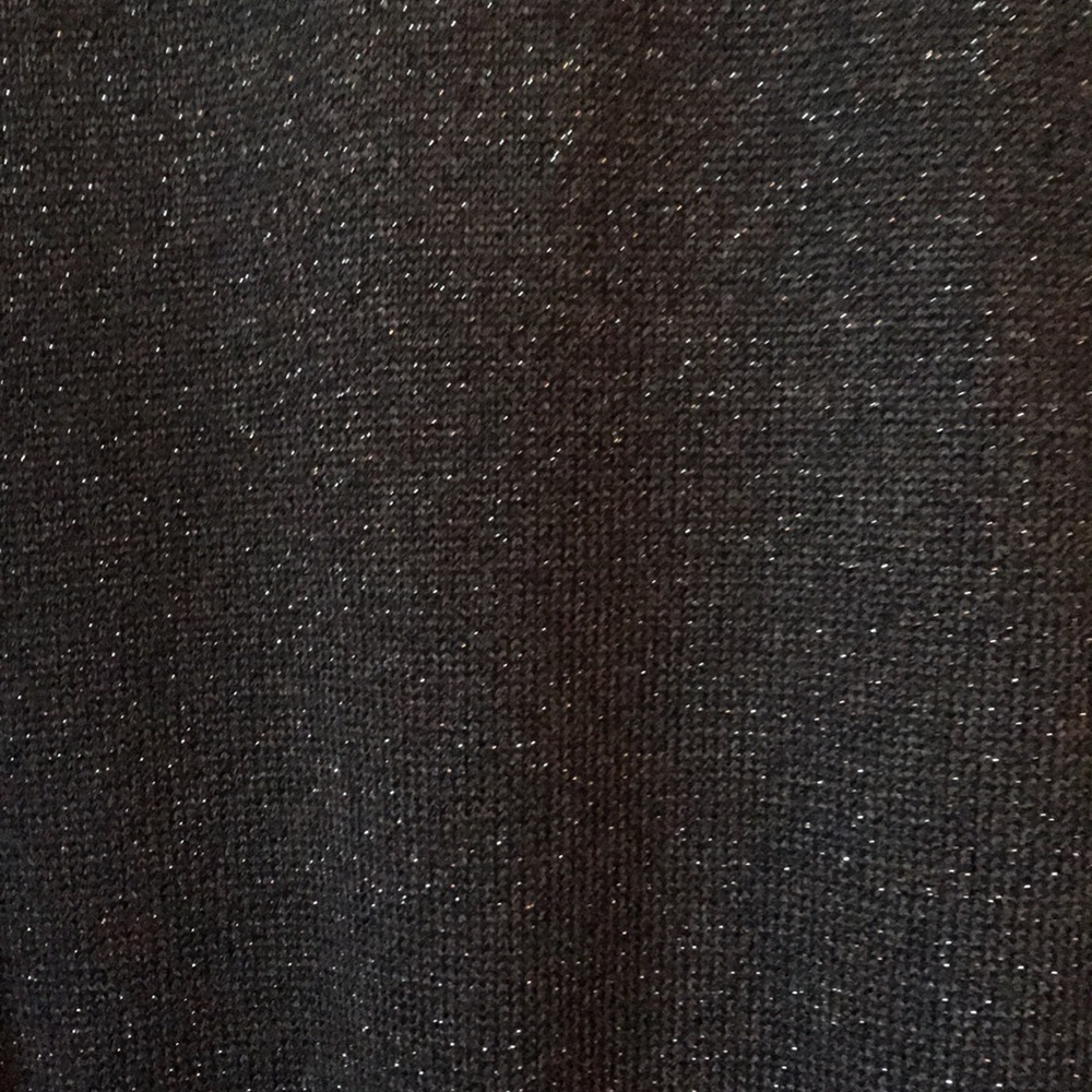 Sweater - Picture 4 of 4